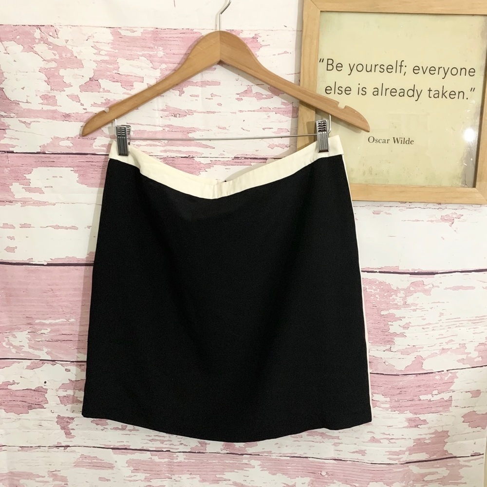 Willi Smith Black Skirt Off White Silk Career Work Size 10